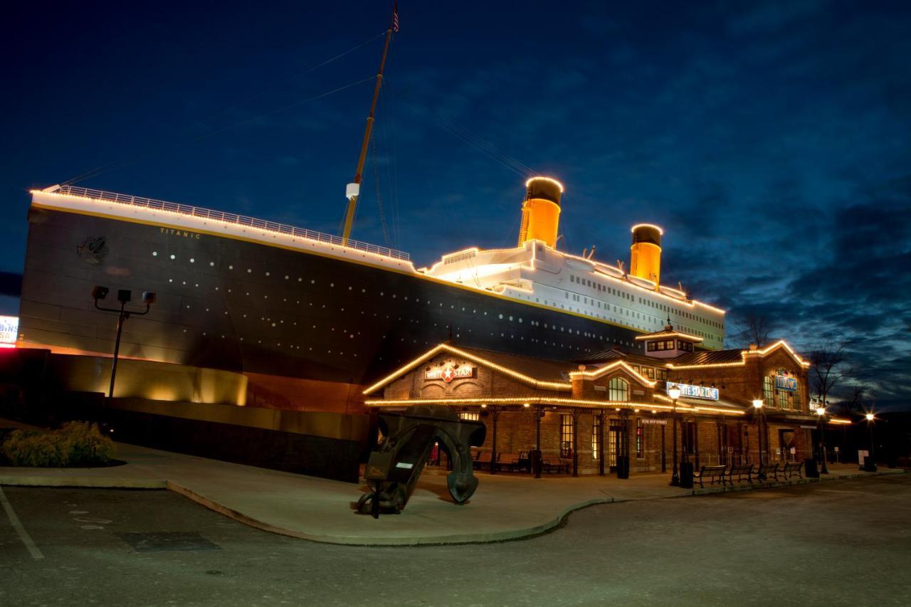 Her Majesty'S Way, Awesome Mtn Views, 1089 Free Tickets Each Paid Day, Dollywood And More 蓋特林堡 外观 照片