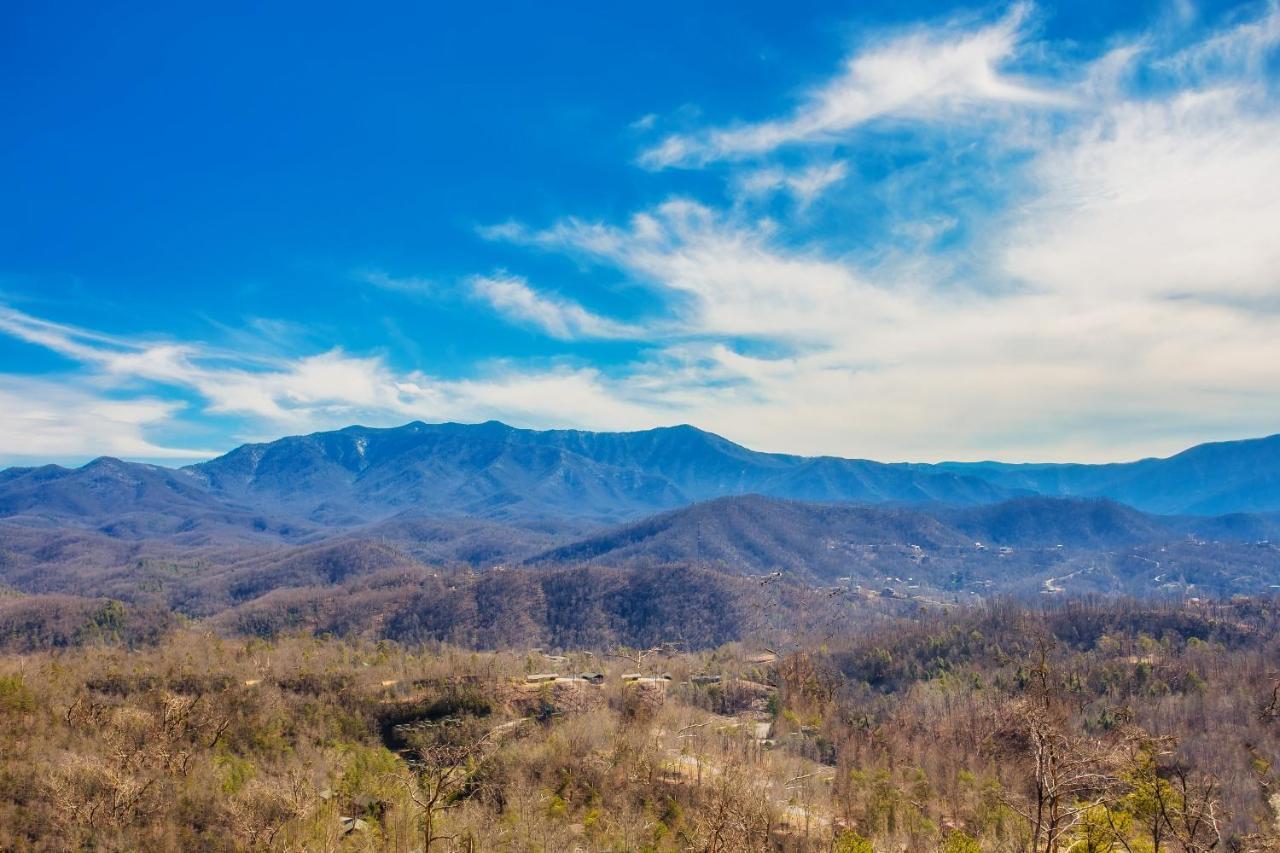 Her Majesty'S Way, Awesome Mtn Views, 1089 Free Tickets Each Paid Day, Dollywood And More 蓋特林堡 外观 照片